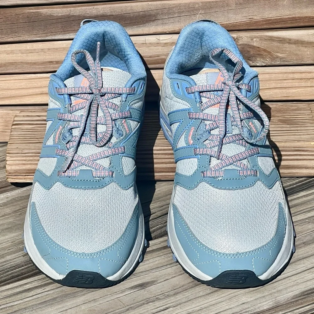 - New Balance 410 V7 Trail Sneakers SZ 10! EUC!